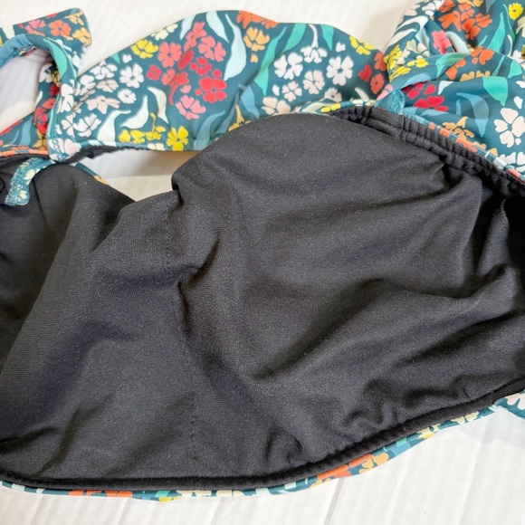 Albion Costa Floral Bikini Set Size Medium Bella Crop Top Size Large Bottoms - Picture 12 of 16